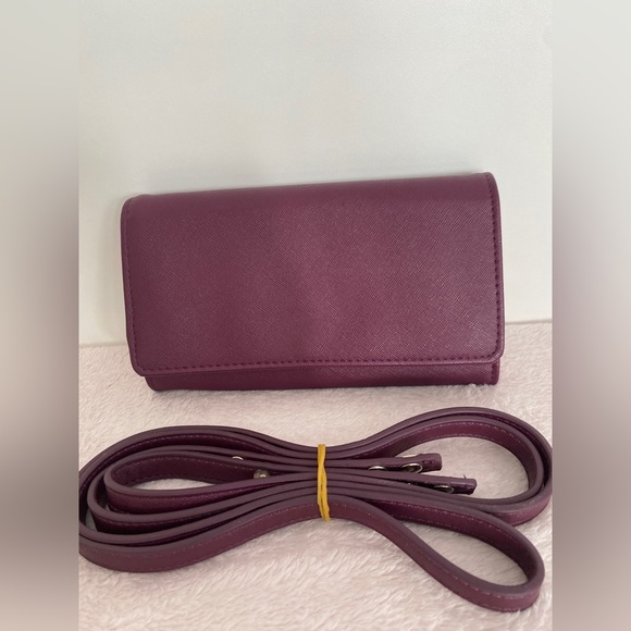 WALLET ON STRAP - Picture 2 of 7